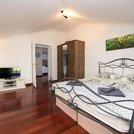 Mascagni Modern Seaview Appartement *